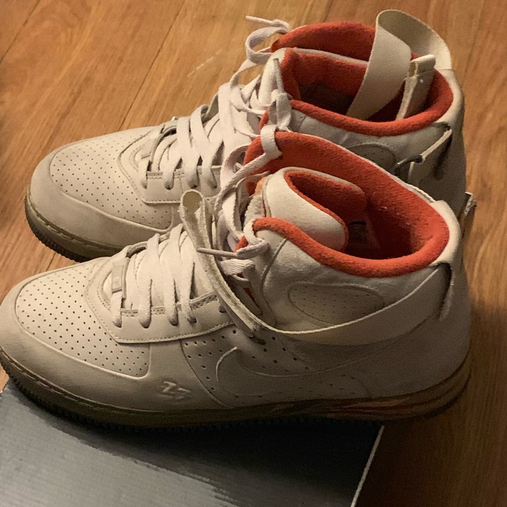 Men’s retro Air Jordan’s